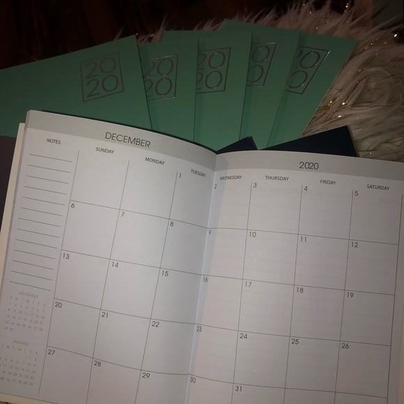 🔴SOLD🔴Mini Pocket Planners - Picture 3 of 5